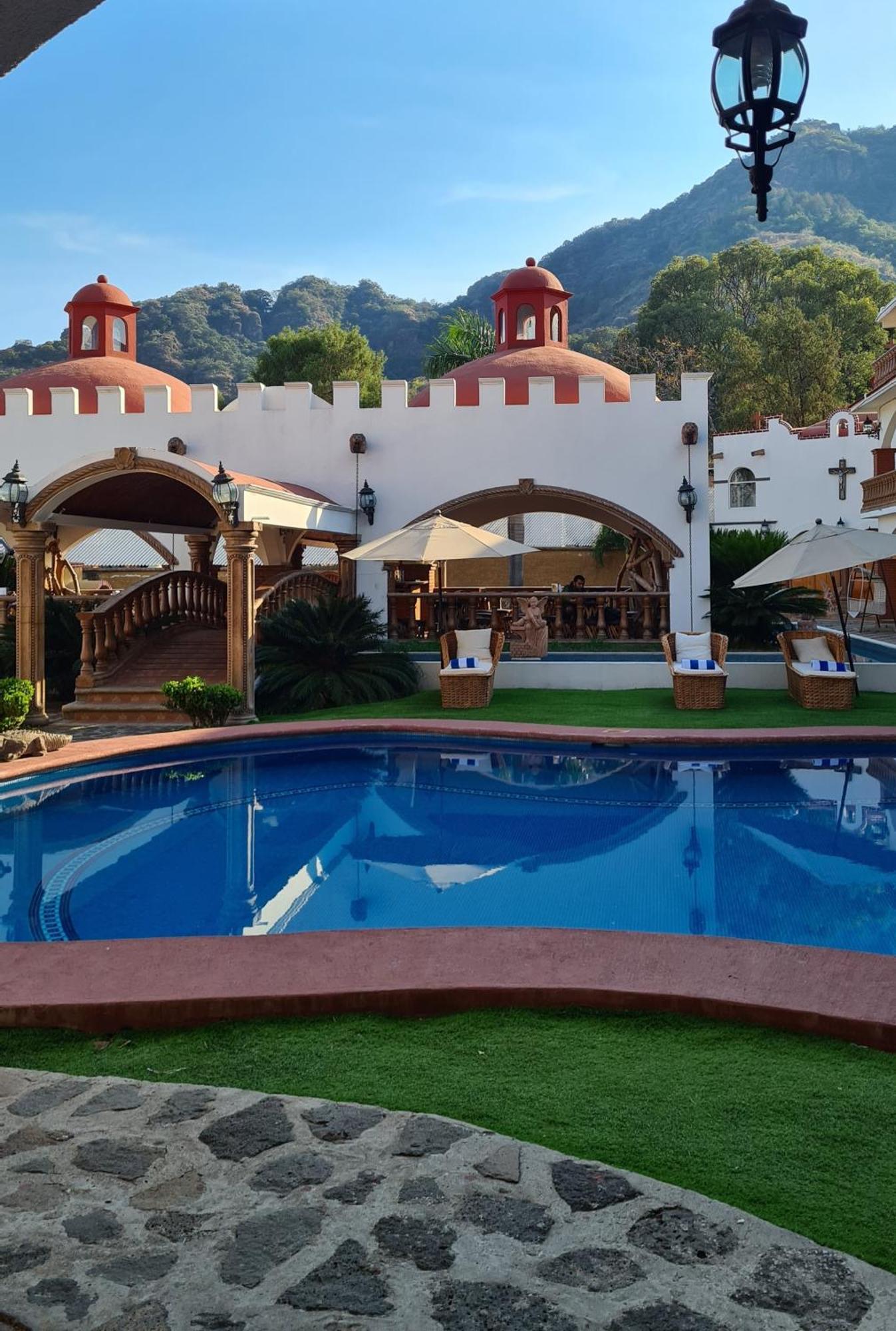 Hotel Leyenda Del Tepozteco 테포츨란 외부 사진