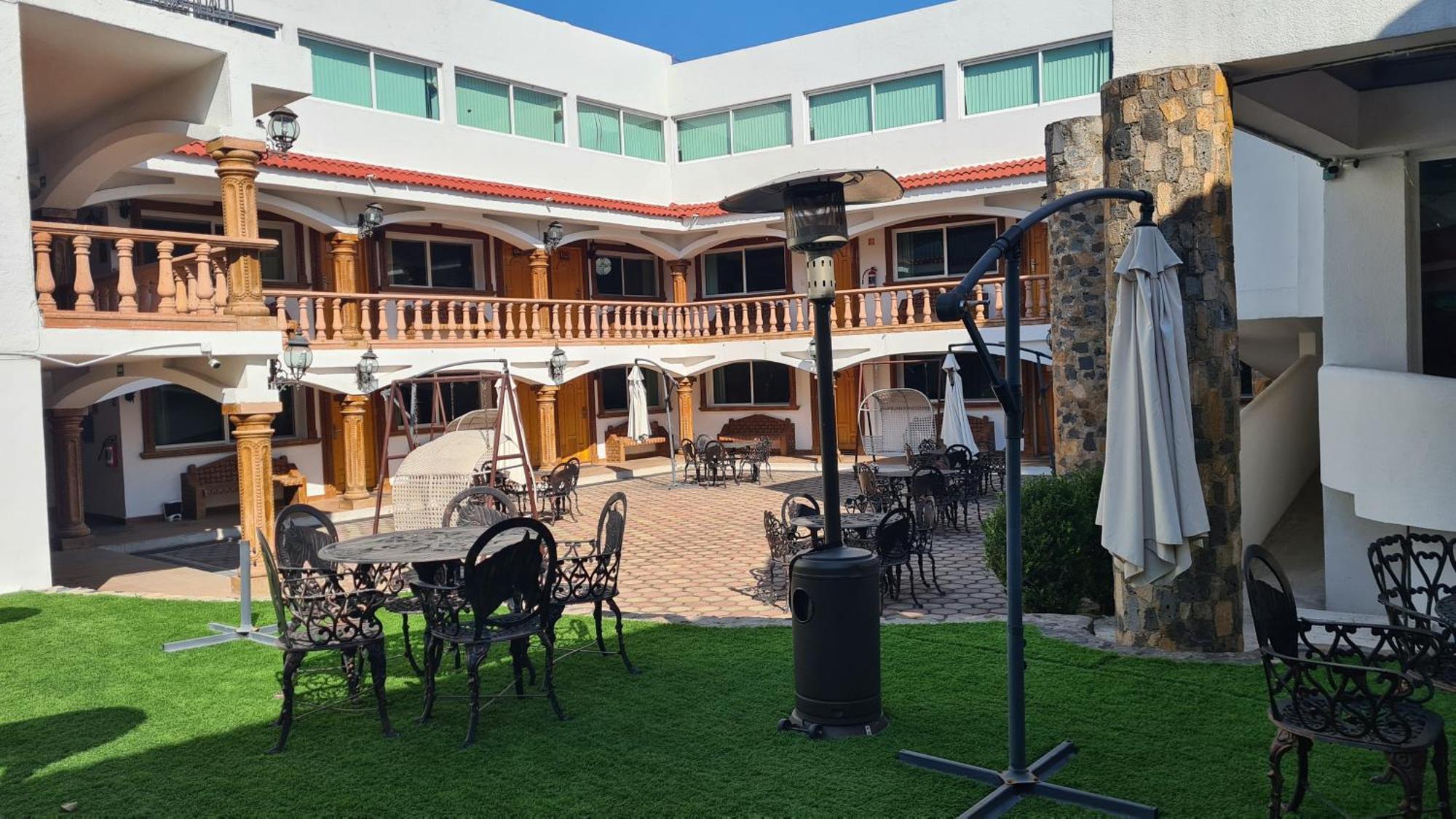 Hotel Leyenda Del Tepozteco 테포츨란 외부 사진