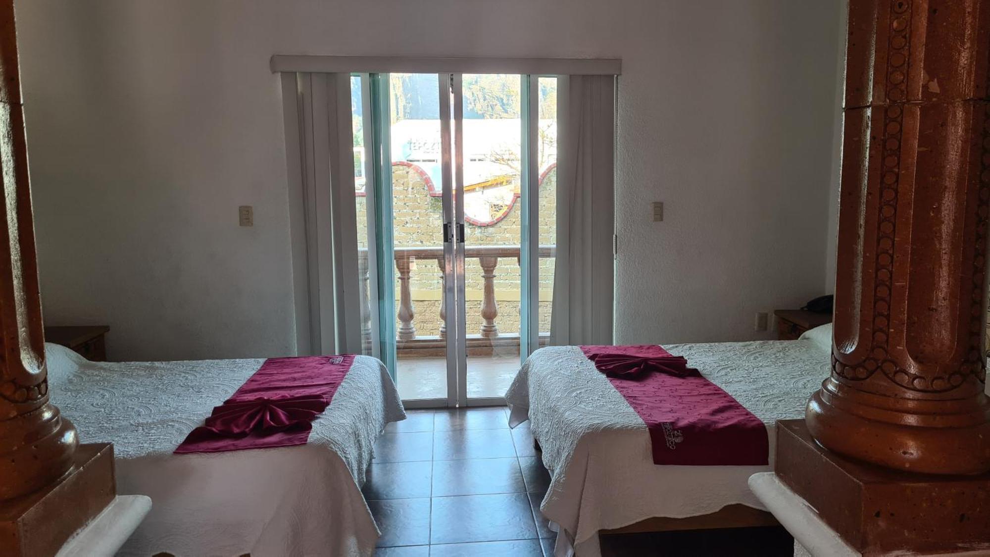 Hotel Leyenda Del Tepozteco 테포츨란 외부 사진